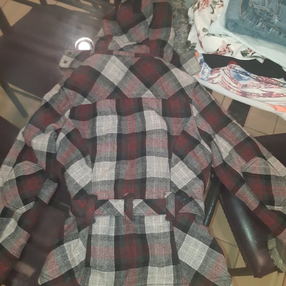 Winter jacket - Picture 2 of 4